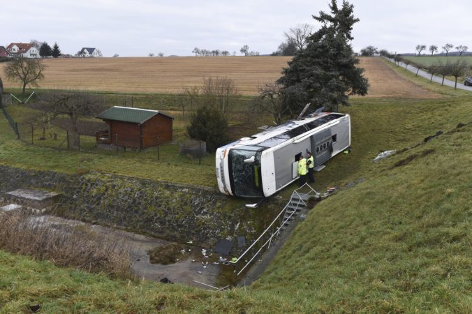 nehoda autobus durinsko 676x450