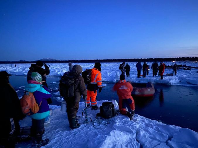 russia_ice_fishermen_17786 0707520f4c5047fd8f6218455f94e8f2 676x507