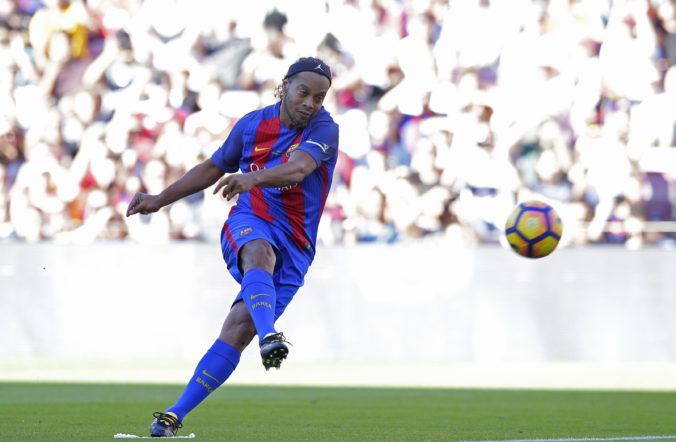 ronaldinho 676x442