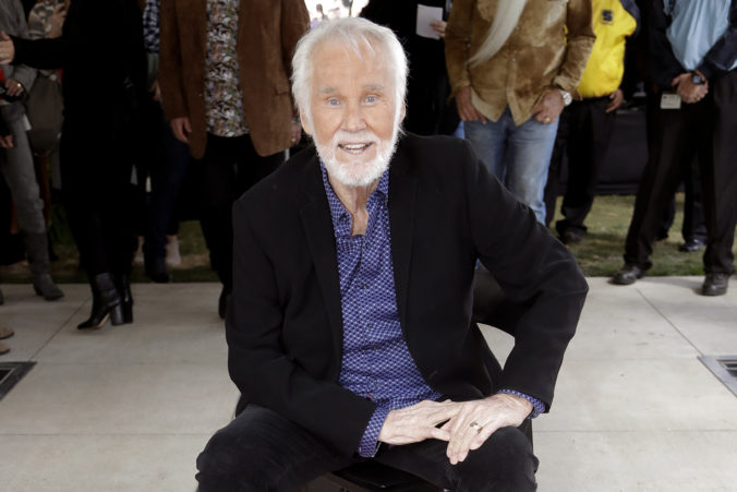 obit_kenny_rogers_34406 3cce01f4e4f14f3da2966cd47fe3120d 676x451