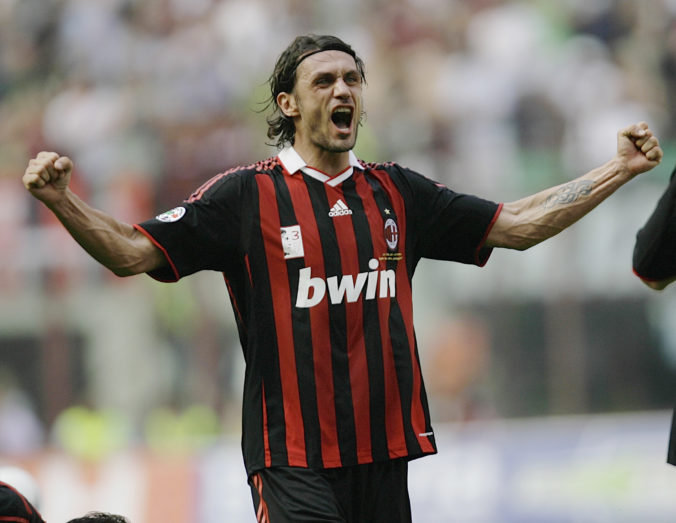 italy_soccer_ac_milan_maldini_09047 61084bfe3cdc4ec486899cfa4716e13d 676x523