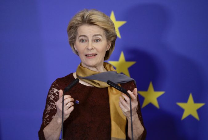 ursula von der leyen 676x457