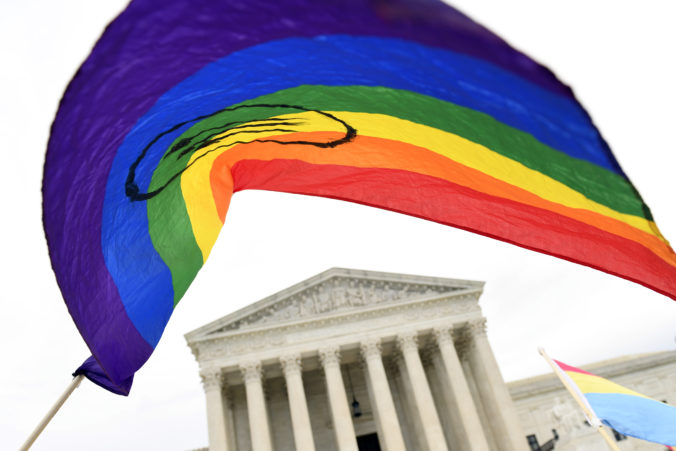 supreme_court_lgbt_rights_74441 3d49e829d8c1414186a8830b06d0f923 676x451