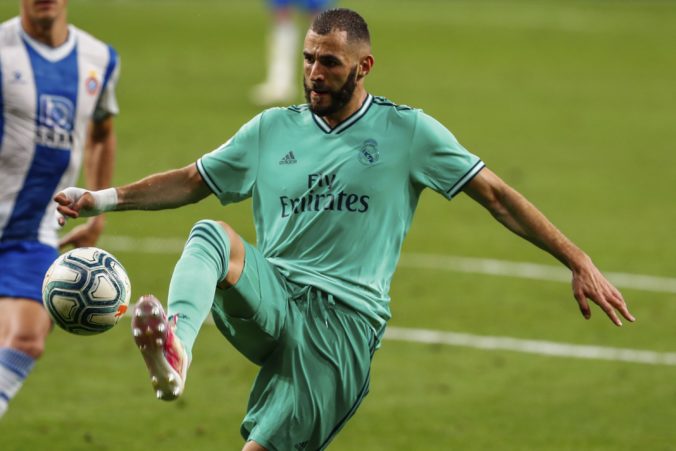 karim benzema la liga espanyol barcelona real madrid 676x451