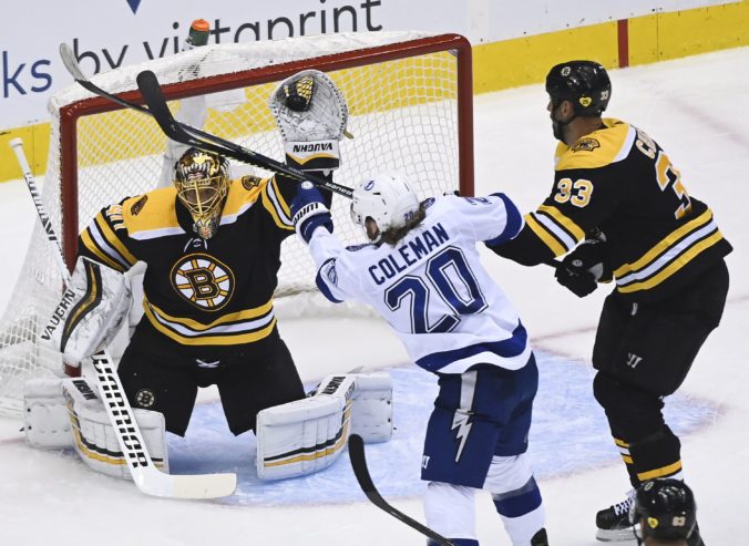 tuukka rask blake coleman zdeno chara nhl boston bruins tampa bay lightning 676x493