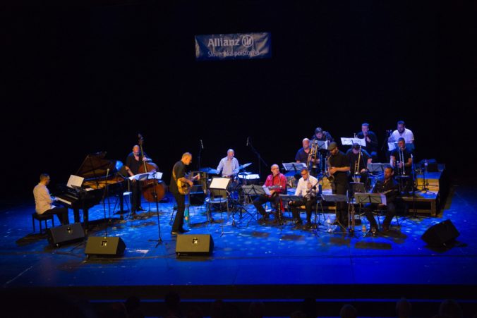 m.jakabcic cz sk big band div. arena 2018 foto jena s imkovae_dsc0311zm50 676x451