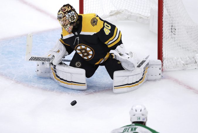 stars_bruins_hockey_41632 f1b36d76e94f43a5910a1d47203eeca3 676x455