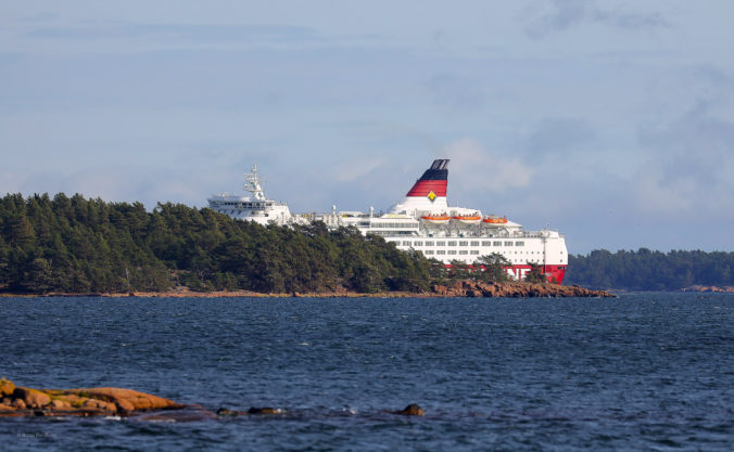 finland_sweden_ferry_aground_77129 4e97370d9c584729b468b12ddddde44c 676x417
