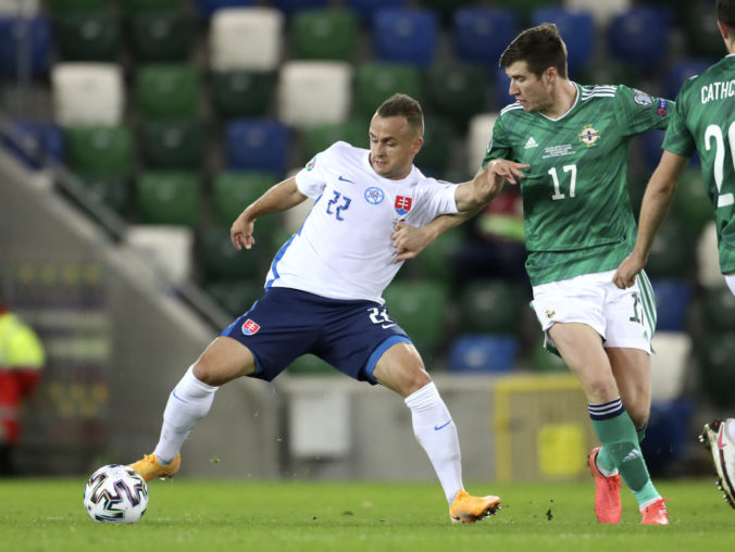 northern_ireland_slovakia_euro_2020_soccer_10558 e94cefd3e04a410d84fb77f9e9addffe 676x508