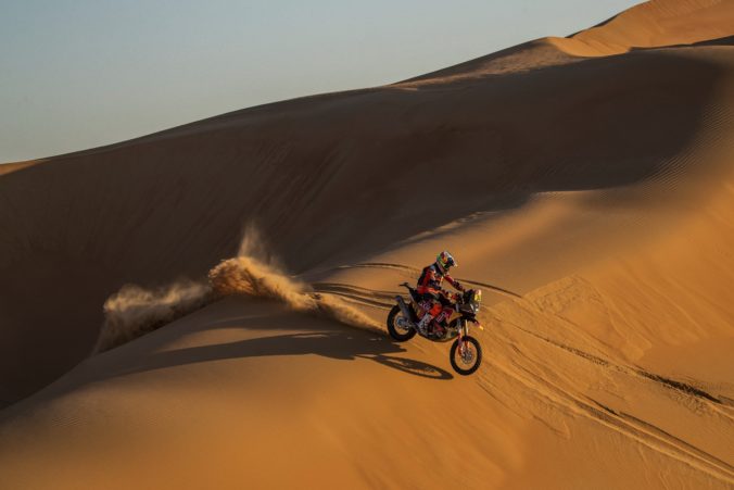 saudi_dakar_rally_15952 25642d6c68a04406a16db49f33300326 676x451