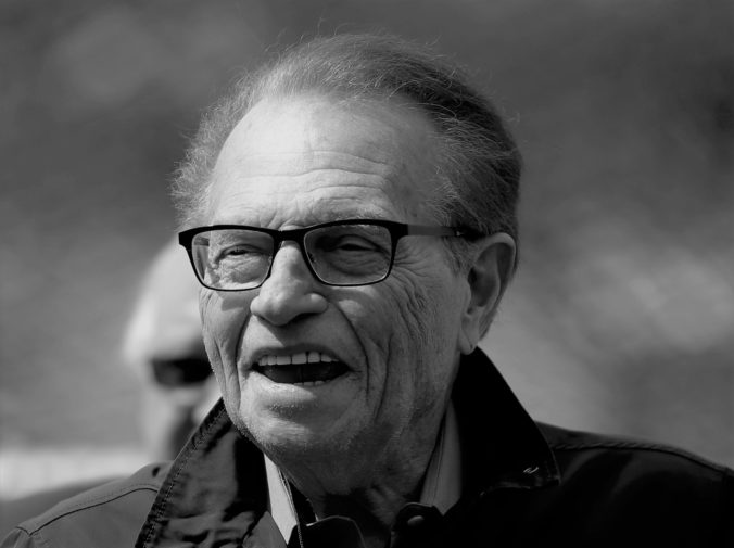 obit_larry_king_88851 739d07e291c84c8fb0a57b2644c0b2e7 1 676x505