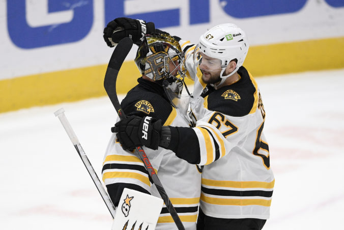 bruins_capitals_hockey_23485 06928b9464c14a1291527c5466fc354f 676x451