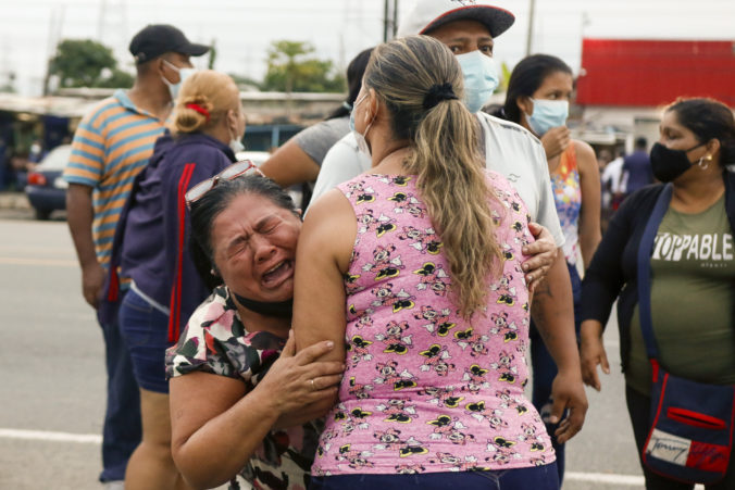 ecuador_jail_riots_96986 a9a7fccb50d94991a9087e8e7398c857 676x451