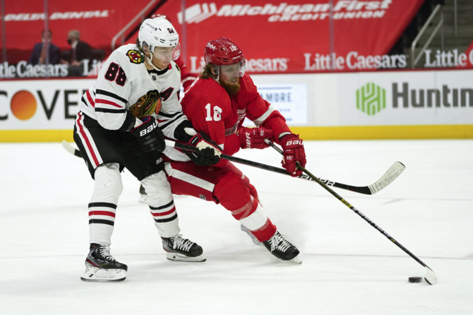 blackhawks_red_wings_hockey_99285 071b59d50c654292beb3c1956d8e1784 676x451