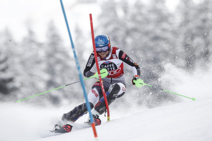 switzerland_alpine_skiing_world_cup_12360 1d643ba1a18f4eaa9b4ba12902b7569f 676x451