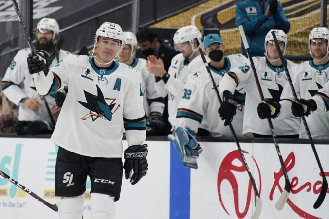 sharks_golden_knights_hockey_27071 9f75f7fd1a224e2ea72e1bd363b0e231 676x451