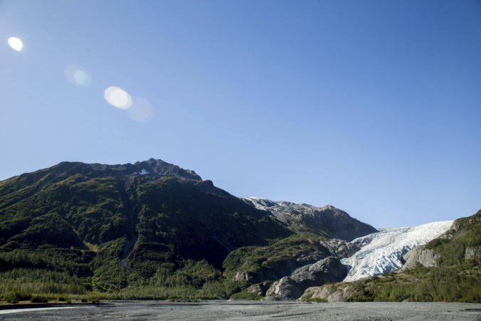 melting_glaciers_90900 52035b527c574977a5025ba0e02434b6 676x451