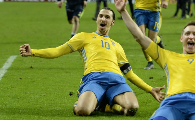 denmark_sweden_soccer_euro 3efd3bd9ff484ab09a807458099e77ae 676x416