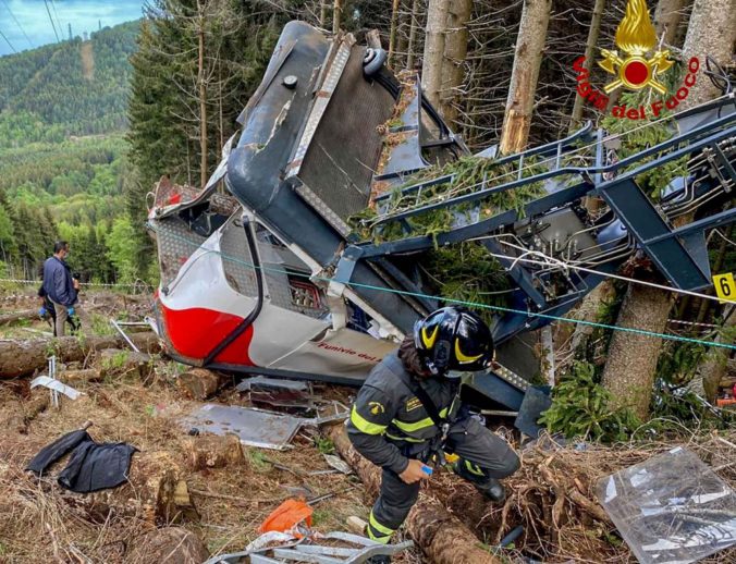 italy_cable_car_deaths_69351 da250961bd1a46ceaaf7ba21bbf254b1 676x518