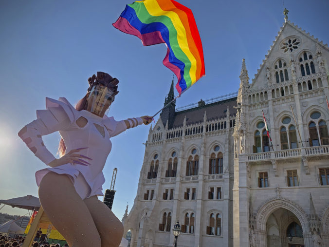 aptopix_hungary_lgbt_demonstration_04481 fdda6599012c421fac2cf855cb10f56b 676x507