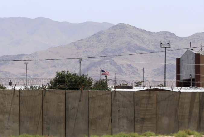 afghanistan_goodbye_bagram_24422 0223a6f1fc6c43d79c7505afc9bfbc02 676x454