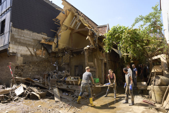 germany_europe_floods_93785 59bc73faeae942f182df0d17724acd1b 676x451