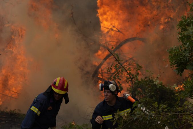 aptopix_greece_fires_36457 39dedfa3a8484083ab51849b1cda3b51 676x451