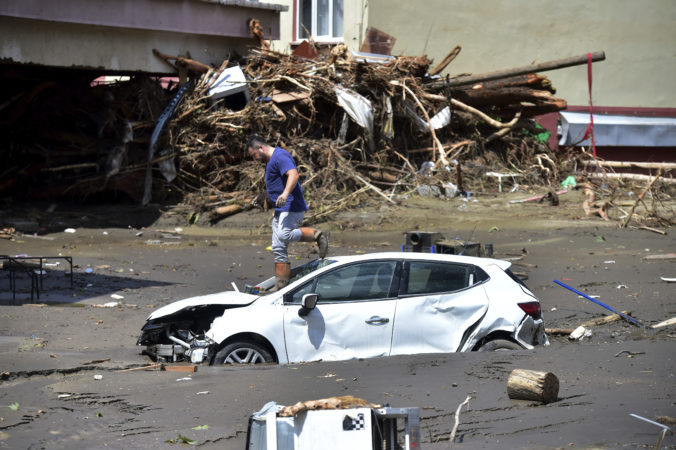 turkey_floods_25856 68b9c148ad034e1ba85fe61d8a00c287 676x450