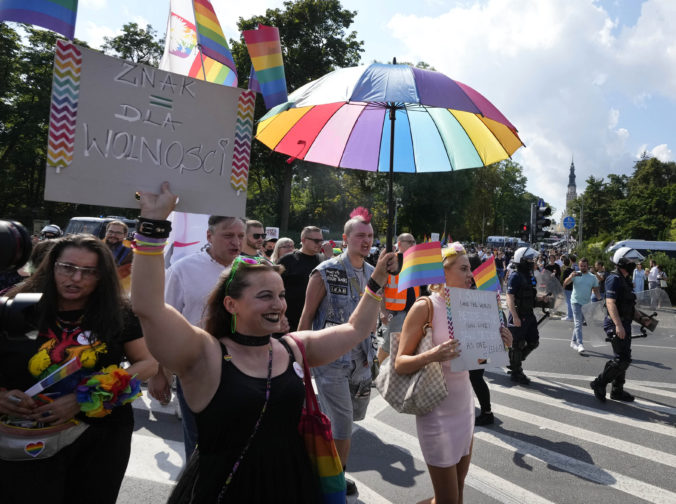 poland_lgbt_march_62276 82c9d51c56fa44f981181da0022480d2 676x504