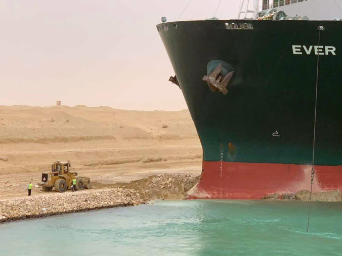 correction_egypt_suez_canal_77835 1d89628501a14f319bf167c2f4924344 676x506