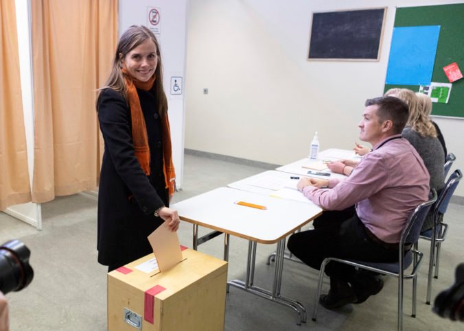 iceland_election_95764 fa22b82715d2496a8247110a1a5abea9 676x483