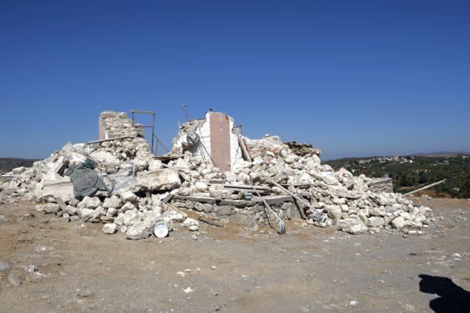 greece_earthquake_42354 9bf2c669c41b459ebb4a1ba470973673 676x451