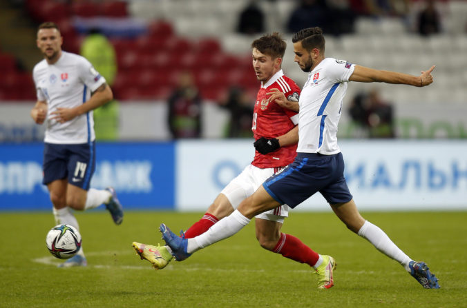 russia_slovakia_wcup_2022_soccer_09194 f98ad48290074ba88c0c03471be3ab43 676x447