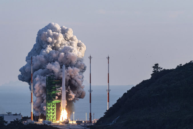 south_korea_space_rocket_98592 b63b2a173b8f41fe8e2153f1c8b0666f 676x451