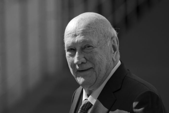 obit_south_africa_de_klerk_60137 687d1af2252840b4b97036b9d1e85b58 676x451