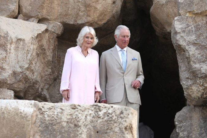 british_royals_in_egypt_24776 daee9ae683ab435d9f84b3acefa7cd00 676x451