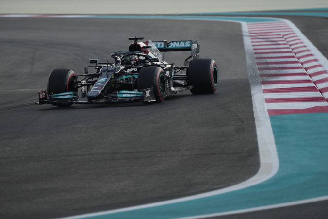 abu_dhabi_f1_gp_auto_racing_50665 7c124805f12e46aa93642b1257a84285 676x451