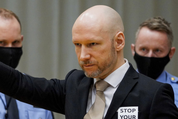 norway_breivik_parole_hearing_50829 83c2daf311b34fa8815390cea9c46a9a 676x451