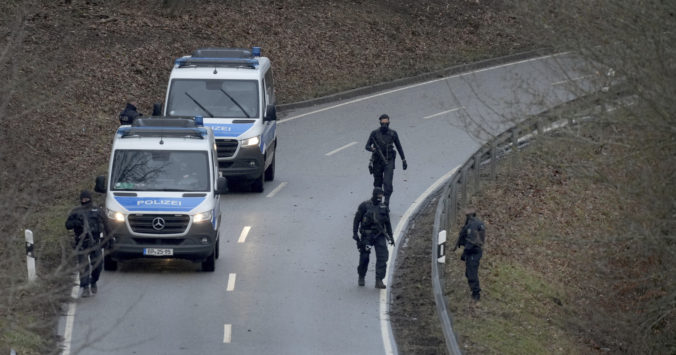 germany_police_shot_66797 38fd679fc0a54ec48ca4be04c62481d1 676x355