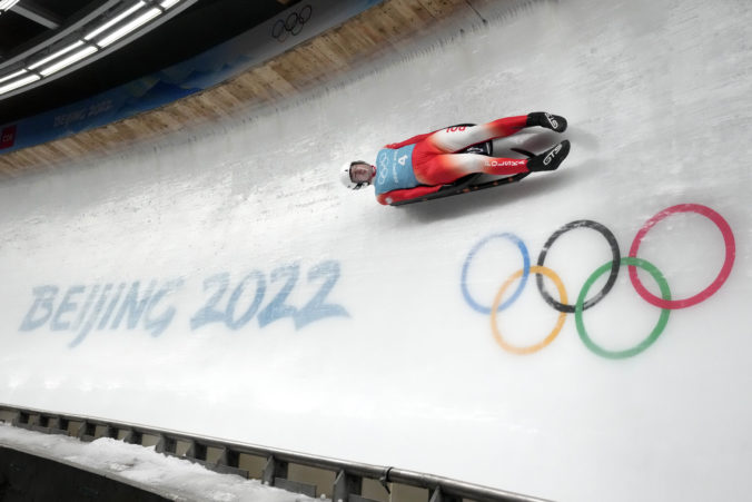 beijing_olympics_luge_29405 2b0217420ed146ec87886f825ad5c6ef 676x451