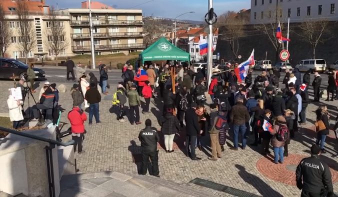 protest obranna dohoda s usa bratislava 676x394