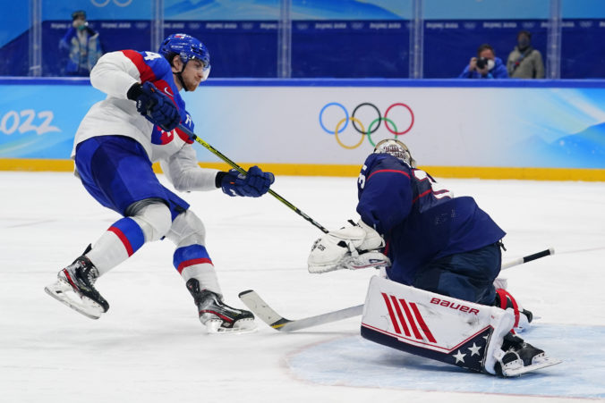 beijing_olympics_ice_hockey_05493 161ac29c16b34c799d2914adb3f7723e 676x451