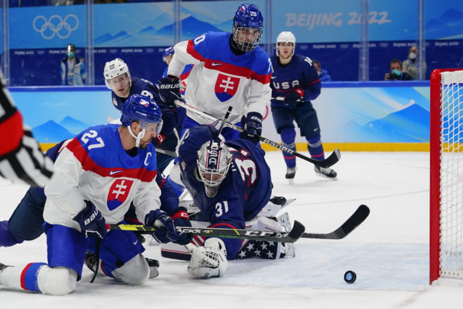 beijing_olympics_ice_hockey_78535 e2e4050b7fd84038b3239003e16329f7 1 676x451