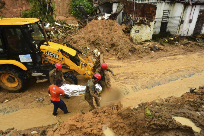 brazil_landslides_32809 4abd349f8d634feebbeecca0a4283b03 676x451