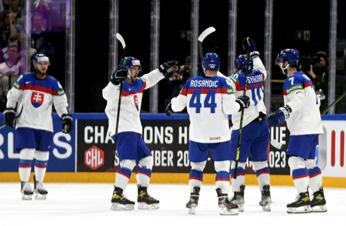 finland_hockey_worlds_39270 79a0f87e11c64dc29a05afd245ea5138 676x442