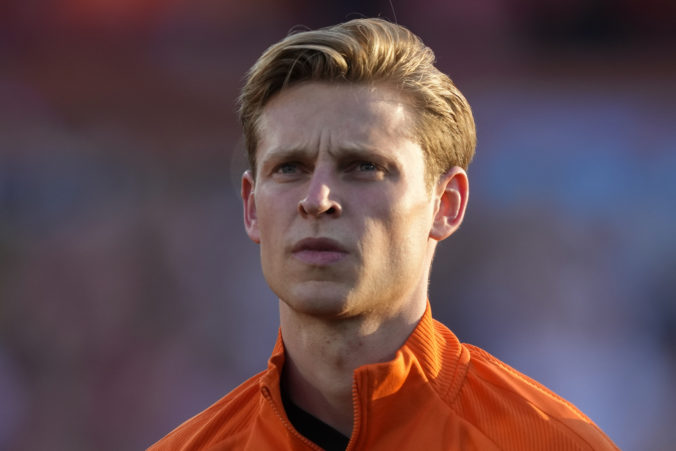 frenkie_de_jong_manchester_united_87651 b59ec8b335d04e5ab4d87099272243d7 676x451