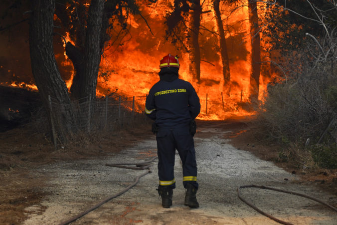 greece_wildfires_83407 23a76d4ce2ca41768676f2ff801389ad 676x451