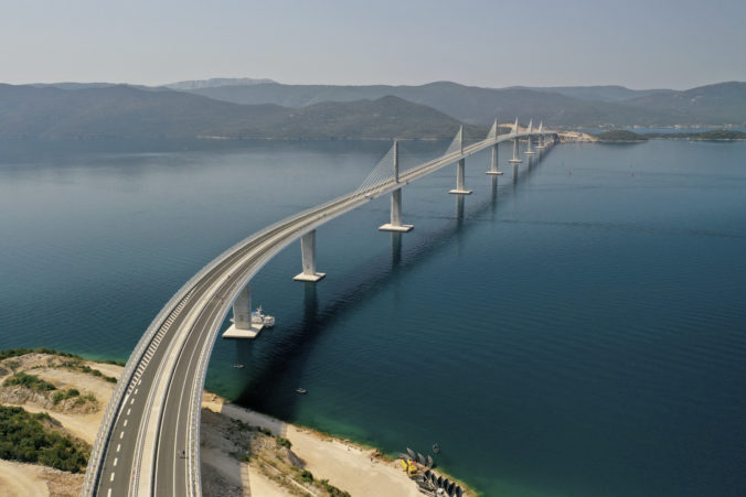 croatia_bridge_36913 9141c34e73124ccf9f05957d33f8b9f3 676x451