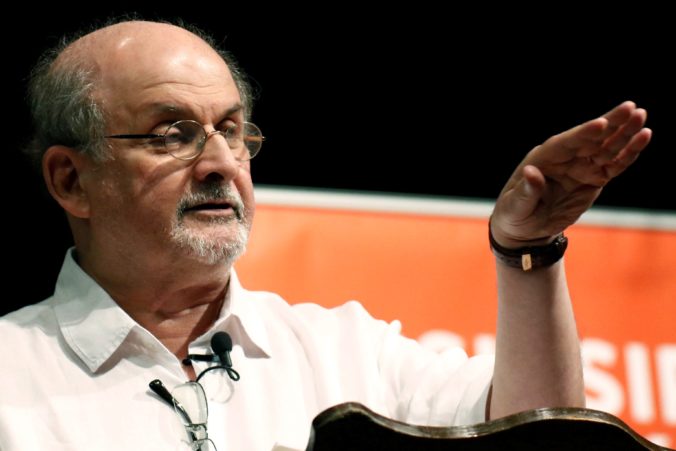 salman_rushdie assault_20813 25d6081dd6374d989978cda850b5fd33 676x451