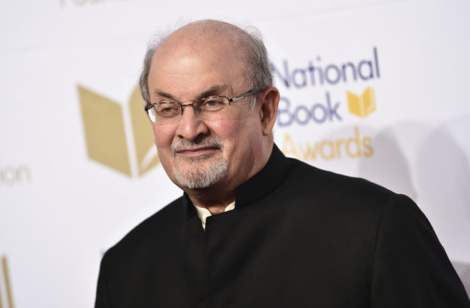 salman_rushdie assault_48943 69f0da6e242e4b4d95a30967685c593f 676x443